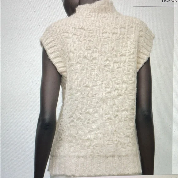 Zara Cream Cable-Knit Sleeveless Turtleneck Sweater with side slits - Picture 6 of 8